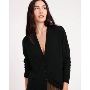 Banana Republic Cardigan Black